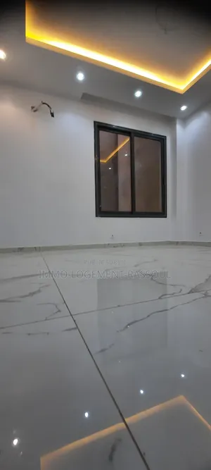 3chbre Appartement dans , Almadies à Louer