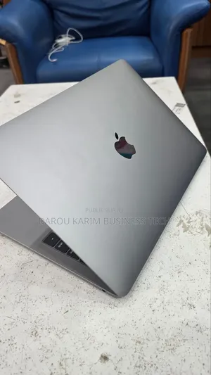 New Apple MacBook Pro 2019 8GB Intel Core I5 SSD 256GB