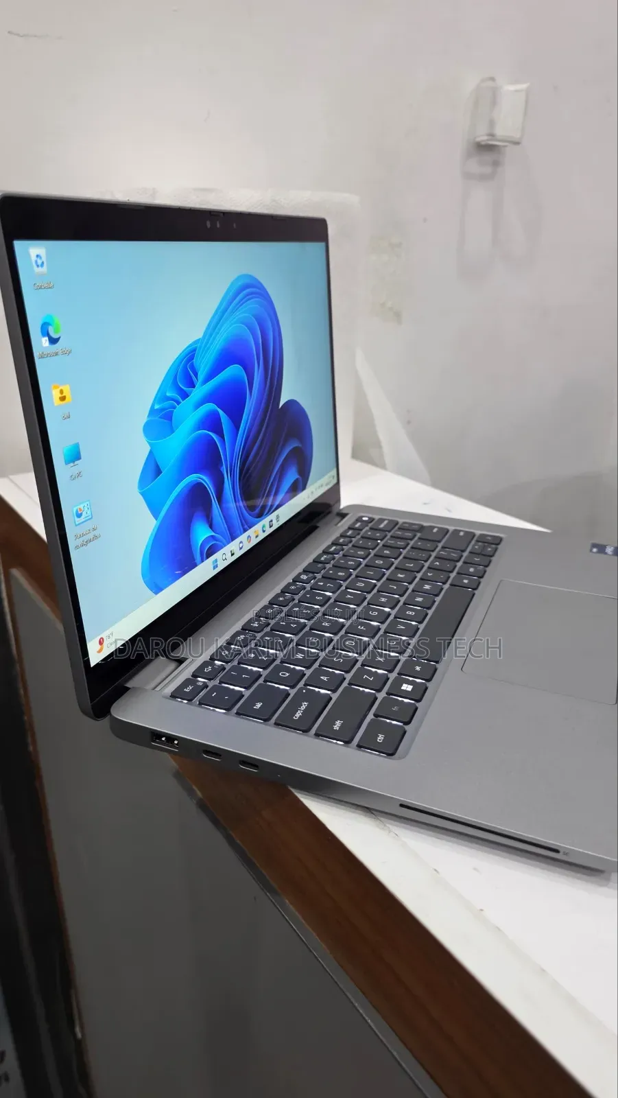 New Ordinateur Portable Dell Latitude 5340 16GB Intel Core I7 SSD 512GB