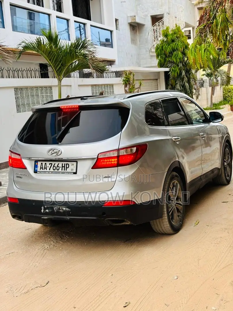 Hyundai Santa Fe Limited 4dr SUV AWD w/Saddle Interior (3.3L 6cyl 6A)