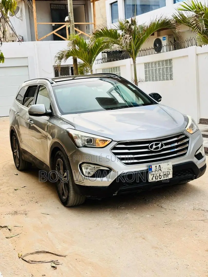 Hyundai Santa Fe Limited 4dr SUV AWD w/Saddle Interior (3.3L 6cyl 6A)