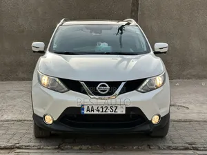 Photo - Nissan Qashqai 2018 Blanc
