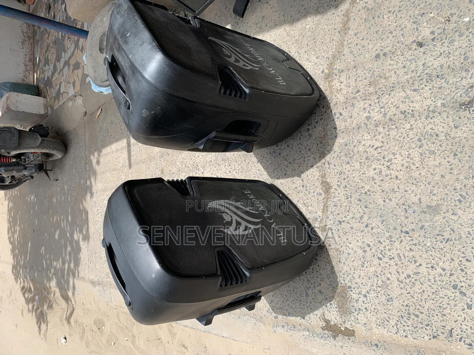 Tel Ad. Corniche Fadia