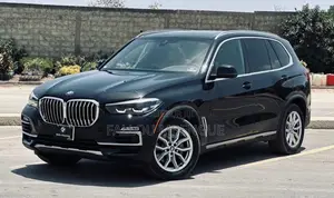 Photo - BMW X5 xDrive40i 2021 Noir