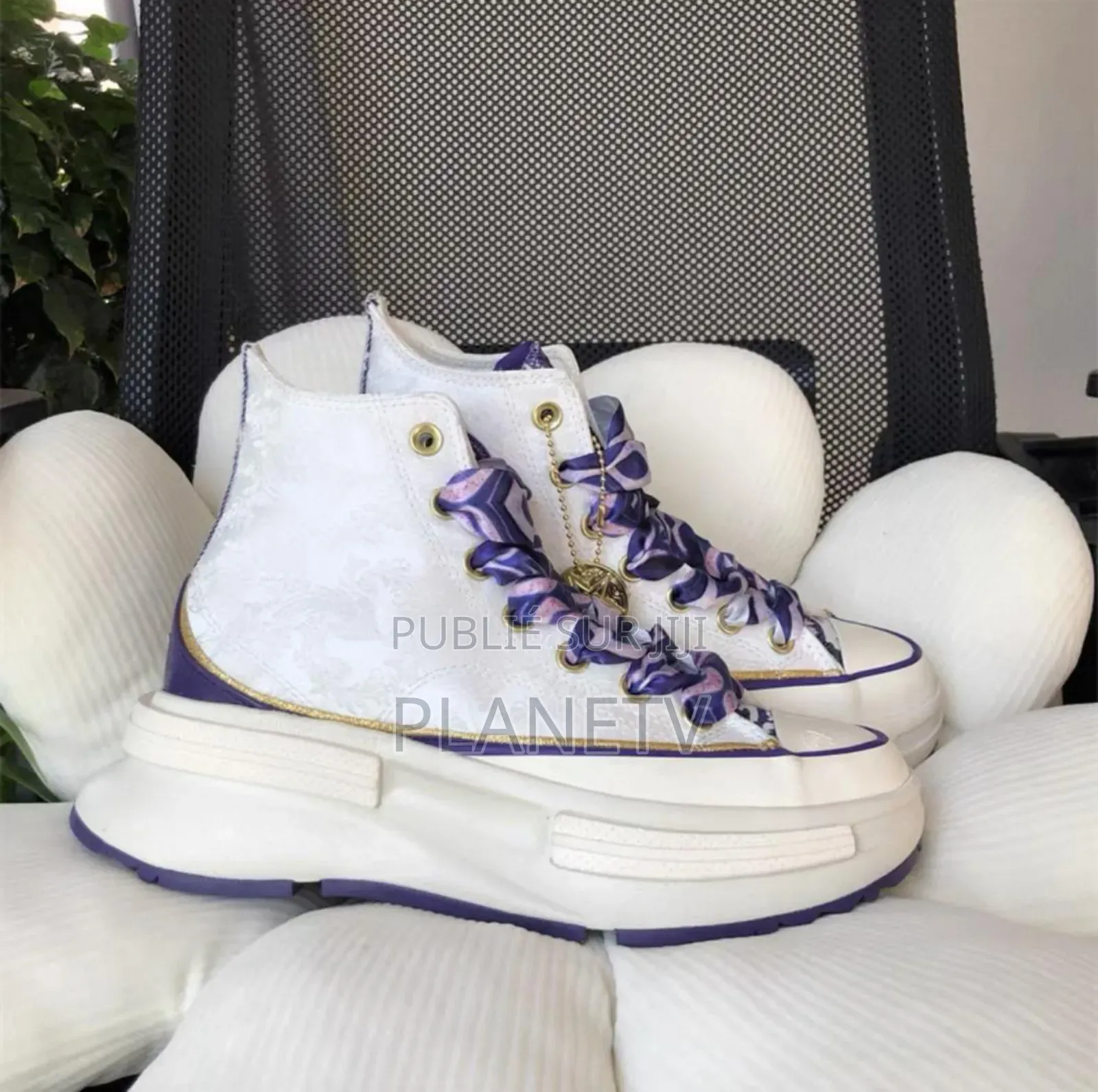 All Converse Lègacy Run by DMS
