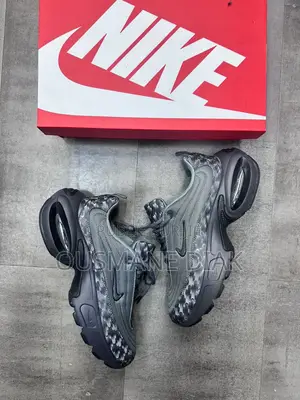 Original Nike Portal Size :40 45