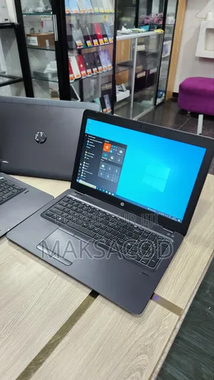 Ordinateur portable HP ZBook 15u G4 20GB Intel Core i5 SSD 256GB