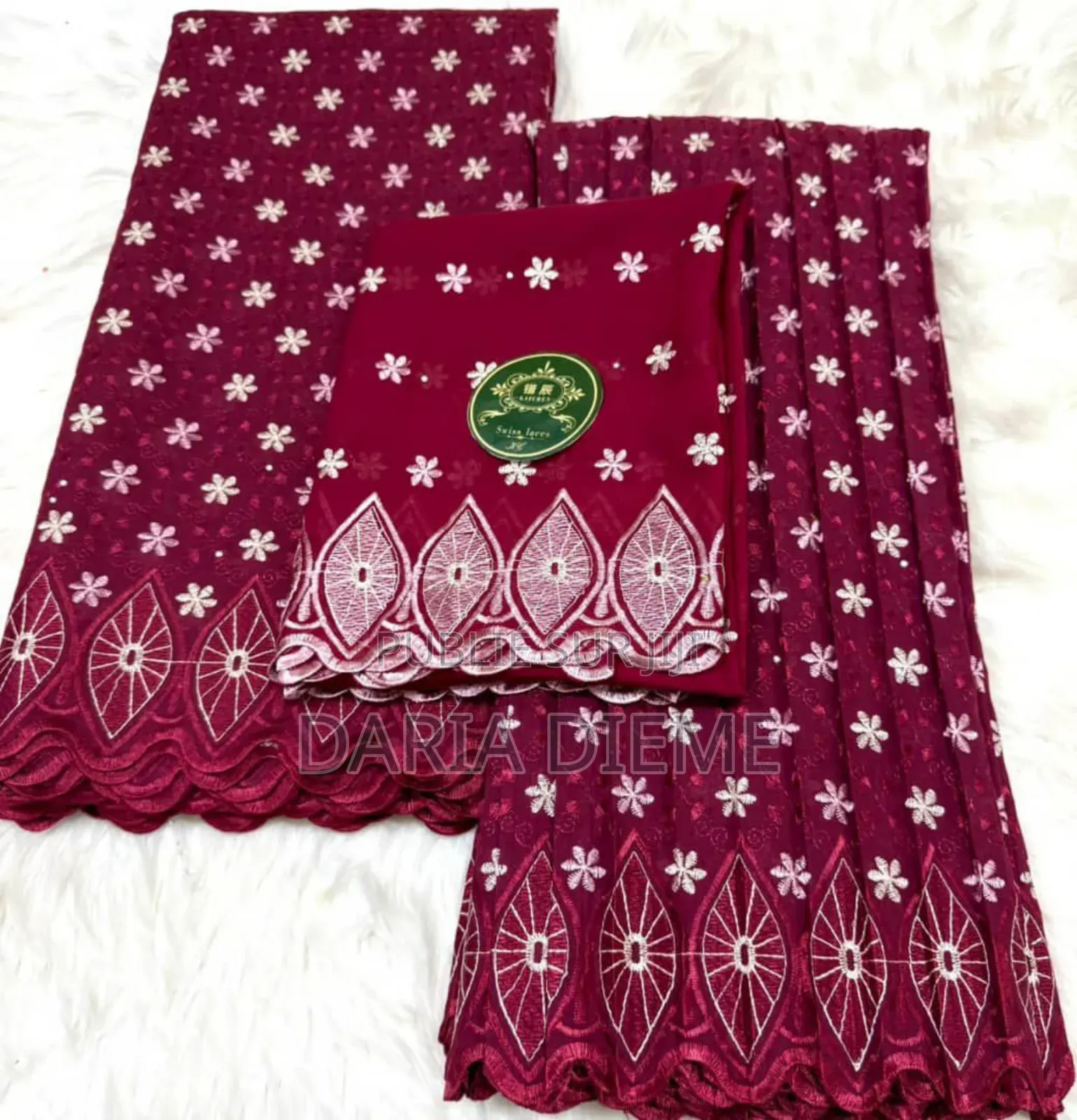 Brodé Lafaya Plissé