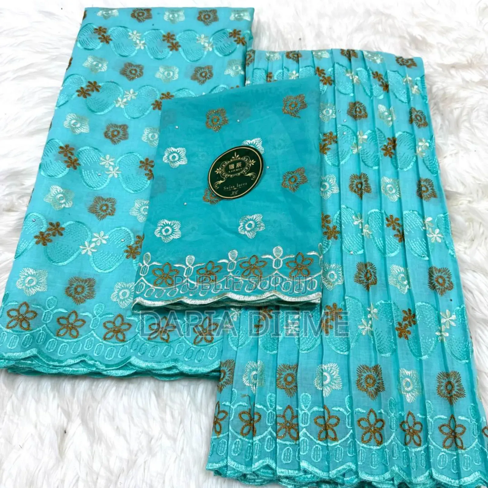 Brodé Lafaya Plissé