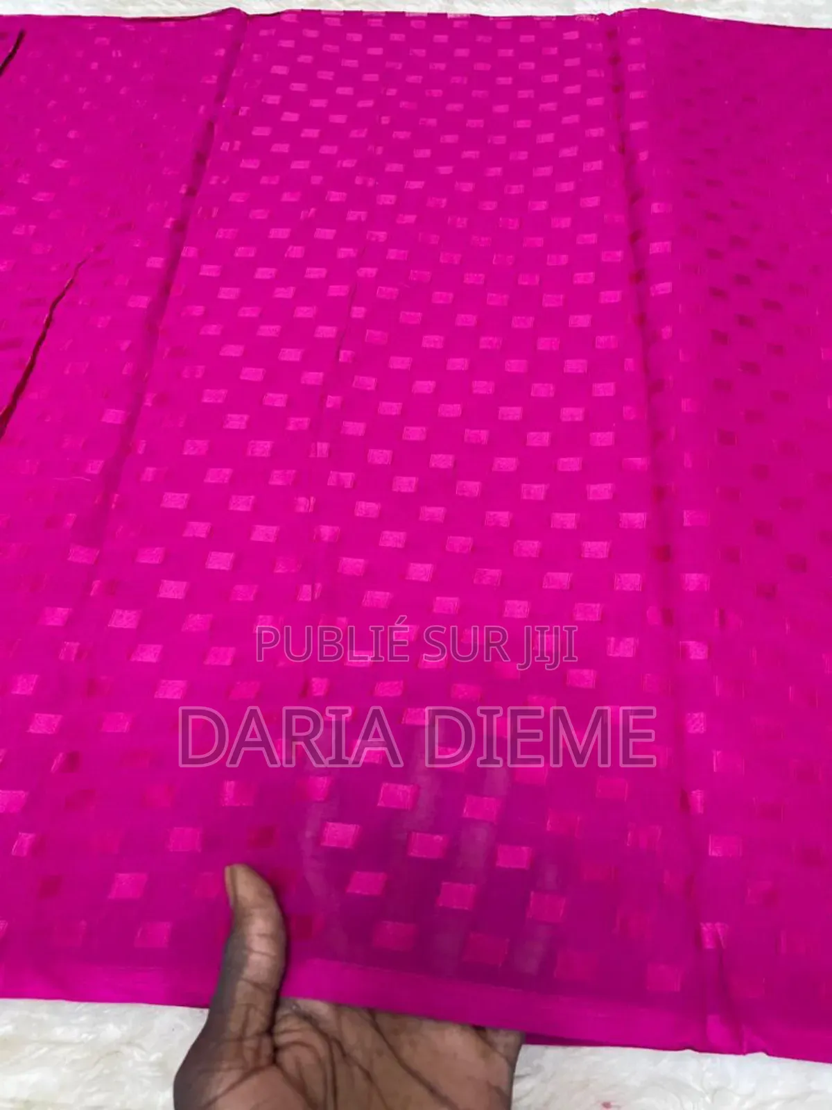 Swiss Carreau 5 Yards