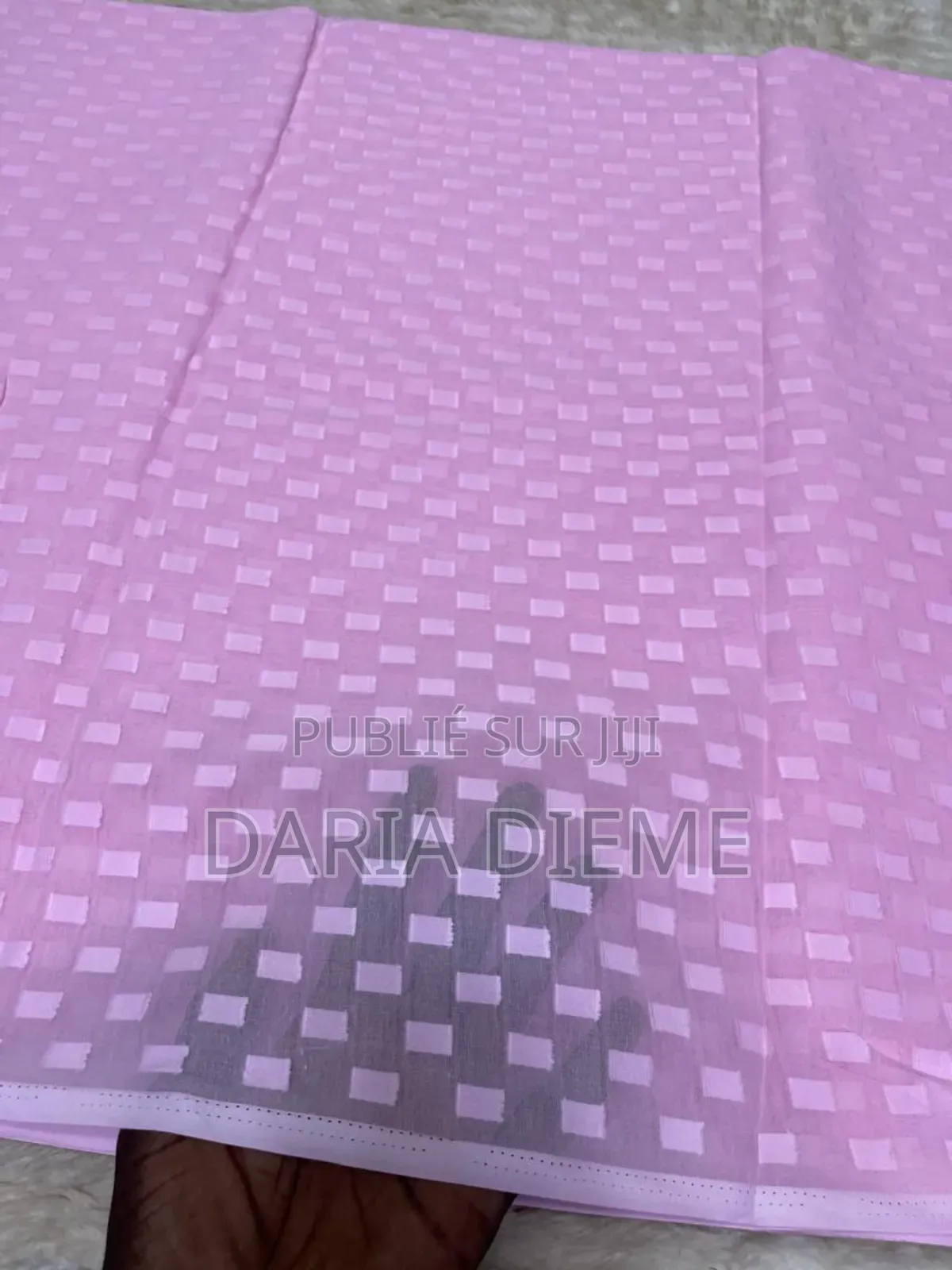 Swiss Carreau 5 Yards