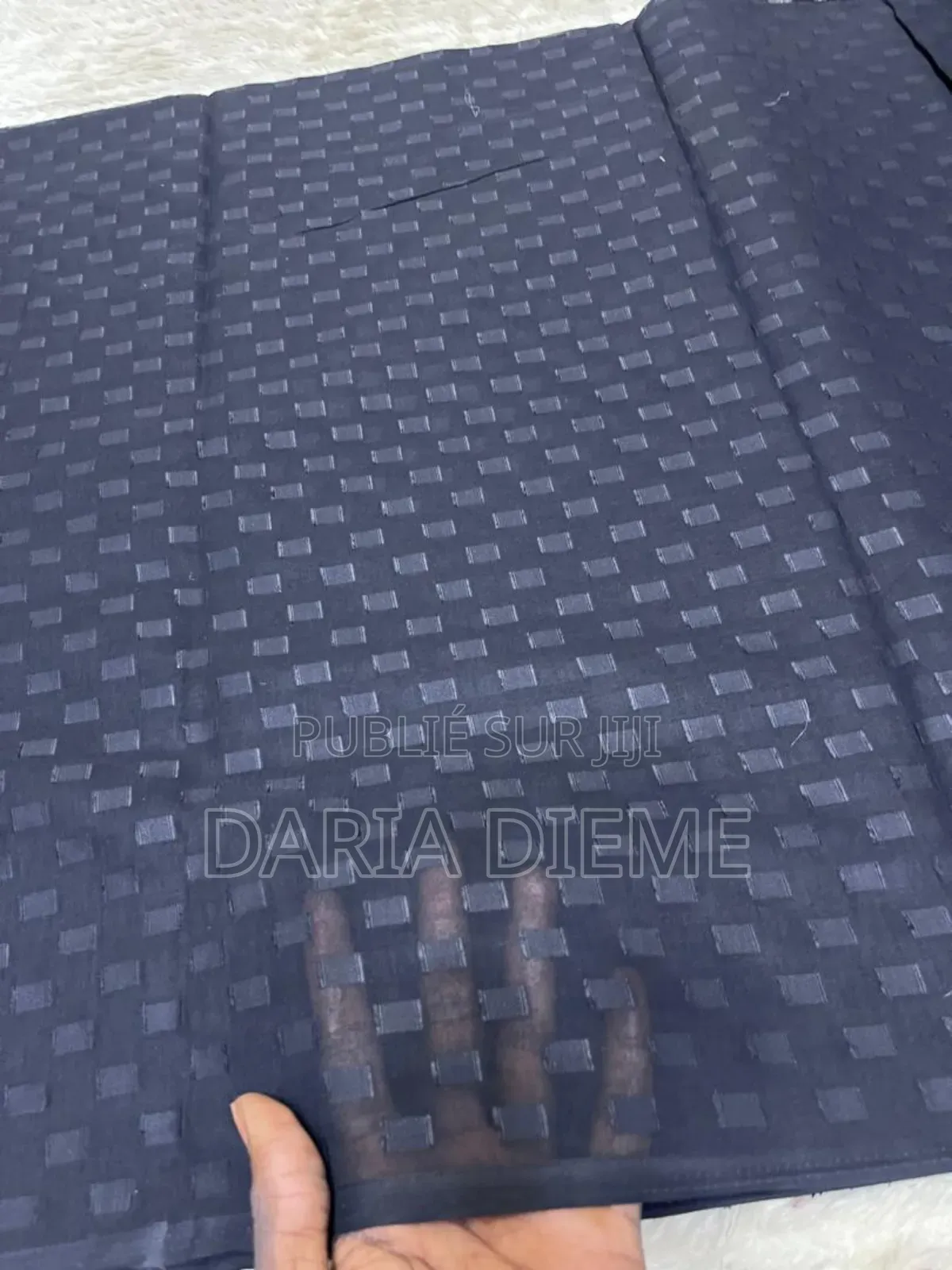 Swiss Carreau 5 Yards