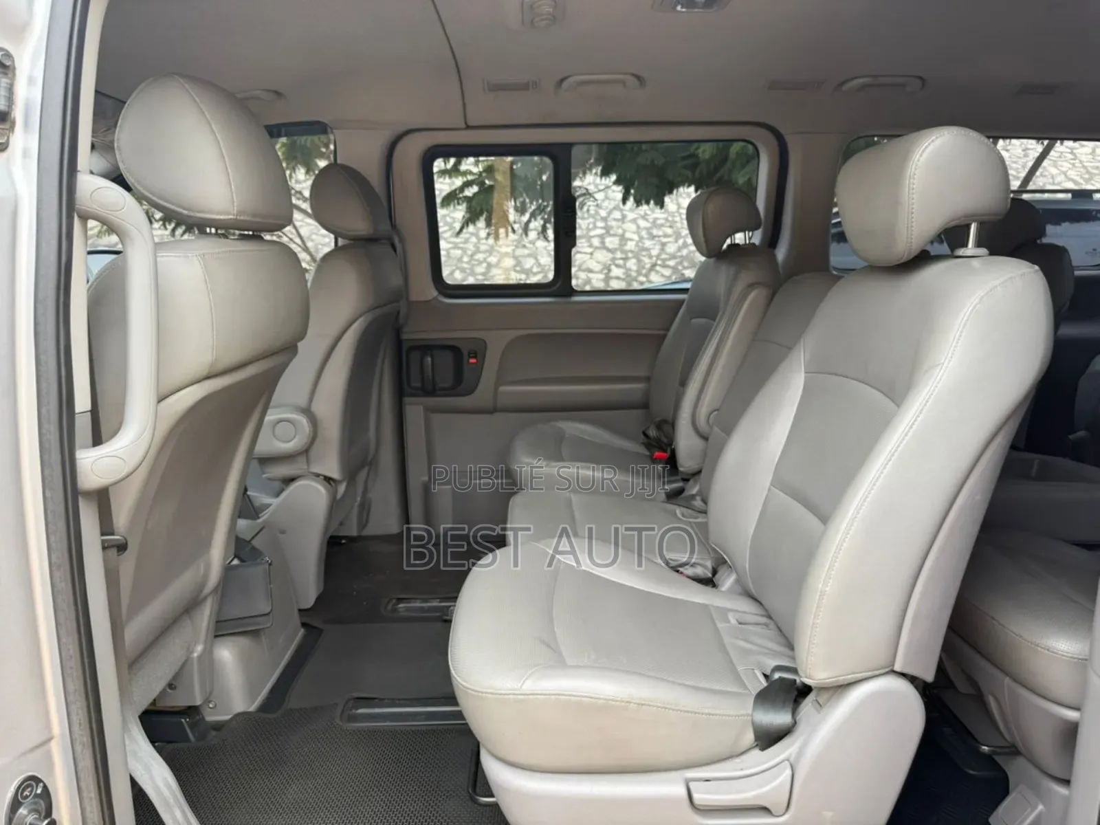 Hyundai Starex 2017 Gris