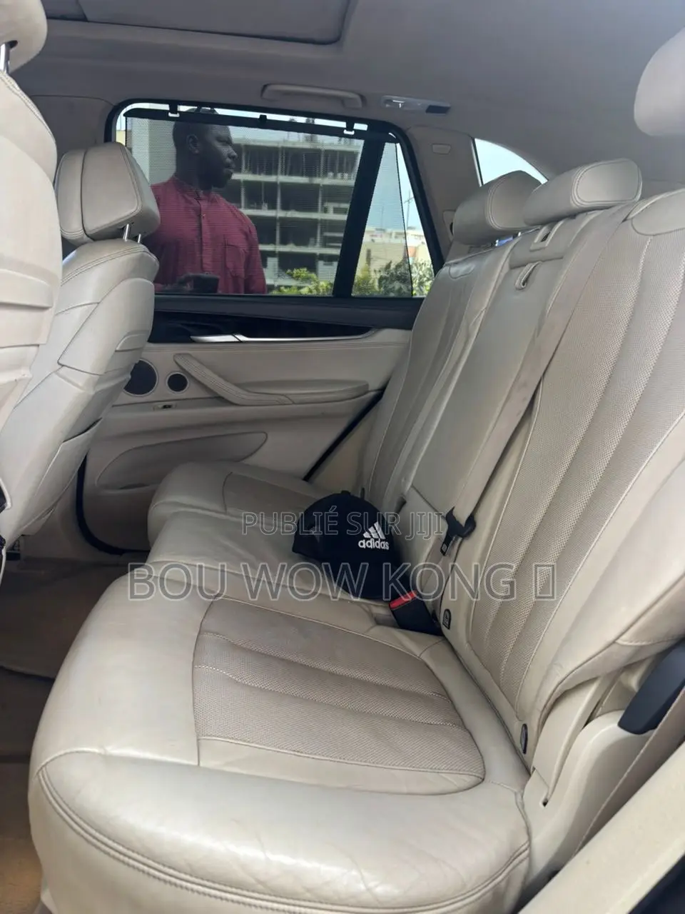 BMW X5 xDrive50i AWD (4.4L 8cyl 8A) 2016 Noir