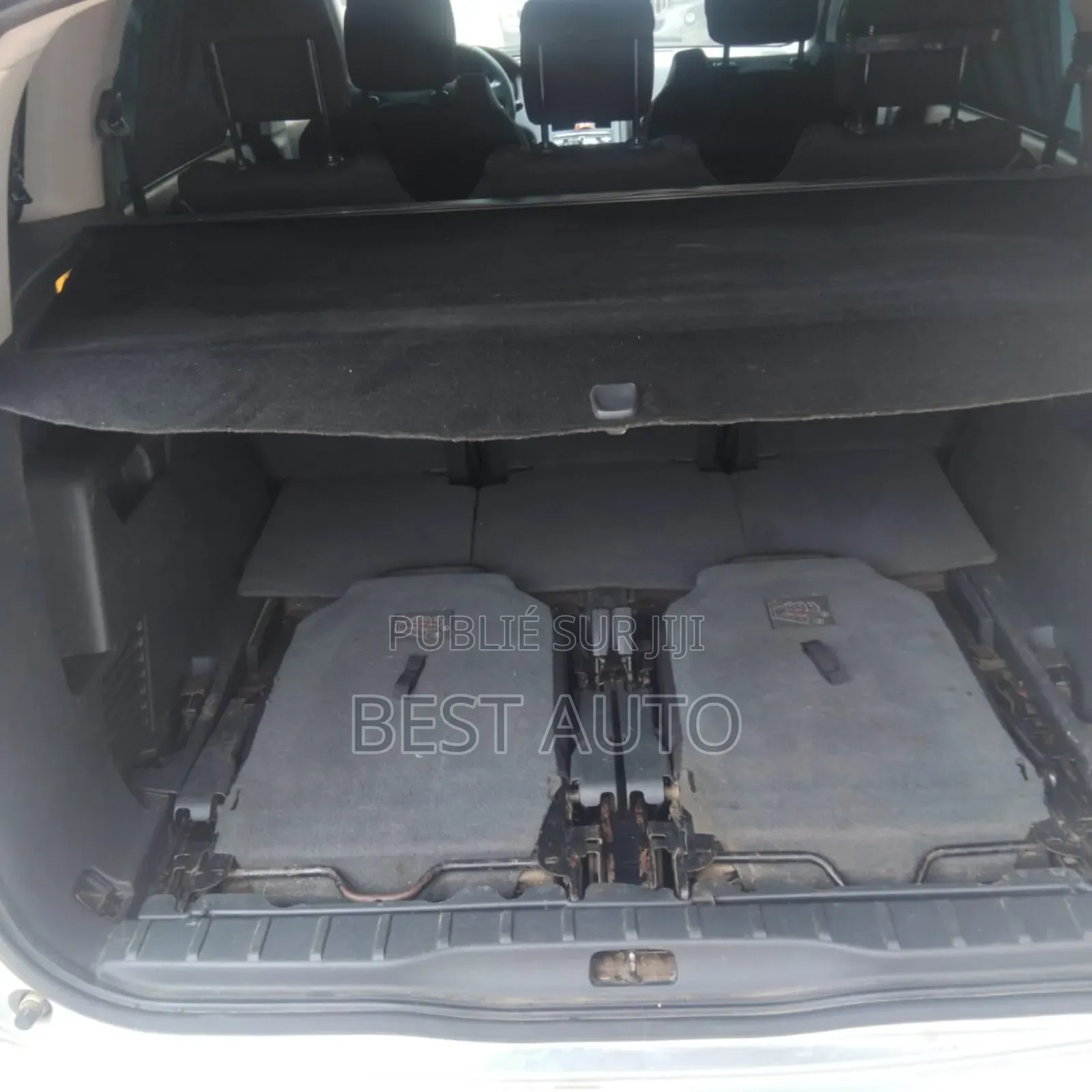 PEUGEOT 5008 2013 Gris