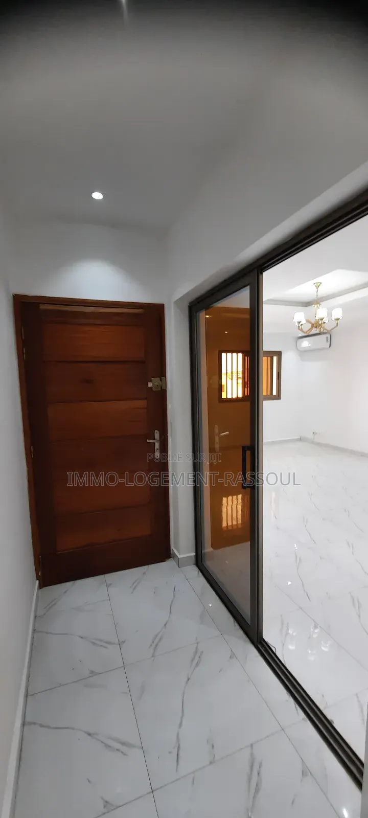 2chbre Appartement dans , Fann-Point E-Amitié à Louer