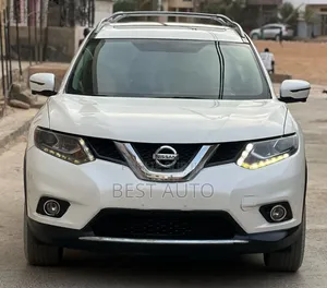 Photo - Nissan Rogue 2016 Blanc