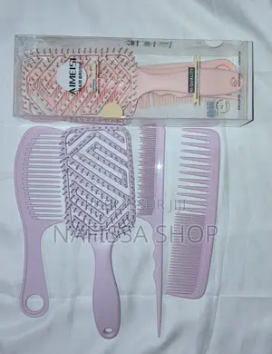 Brosse Et Peigne À Cheveux