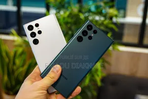 New Samsung Galaxy S22 Ultra 5G 256 GB Autre