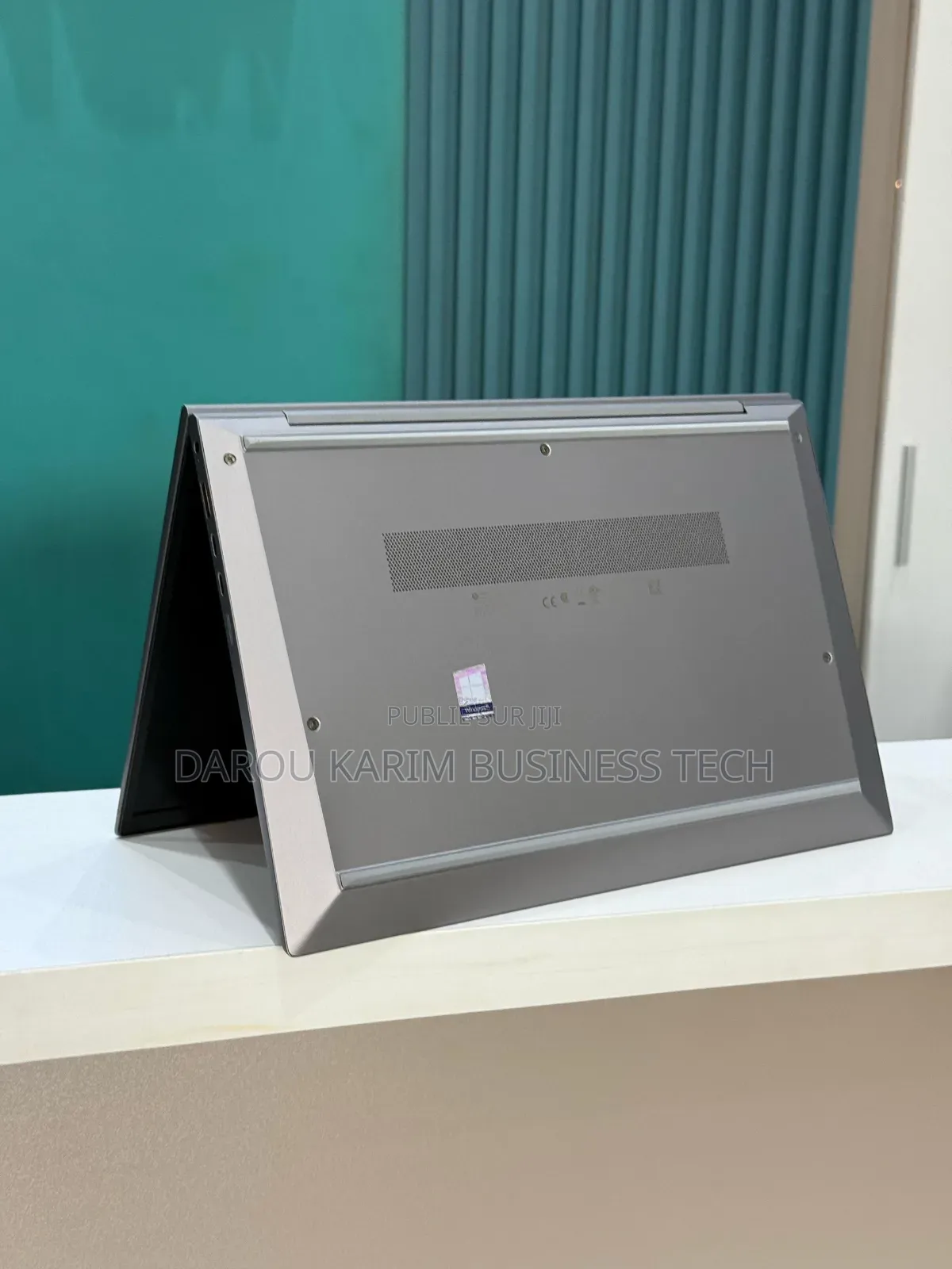 New Ordinateur Portable HP ZBook 14 16GB Intel Core I7 SSD 512GB