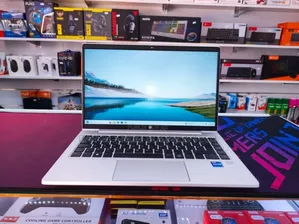 New Ordinateur Portable HP ProBook 440 G8 16GB Intel Core I5 SSD 256GB