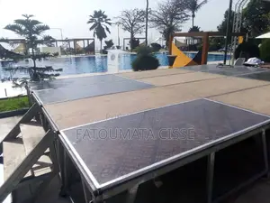 Photo - Podium a Louer Pour Vos Evenements Au Senegal