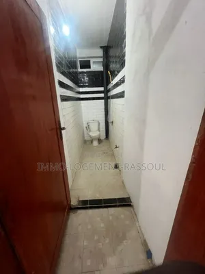 3chbre Appartement dans , Almadies à Louer
