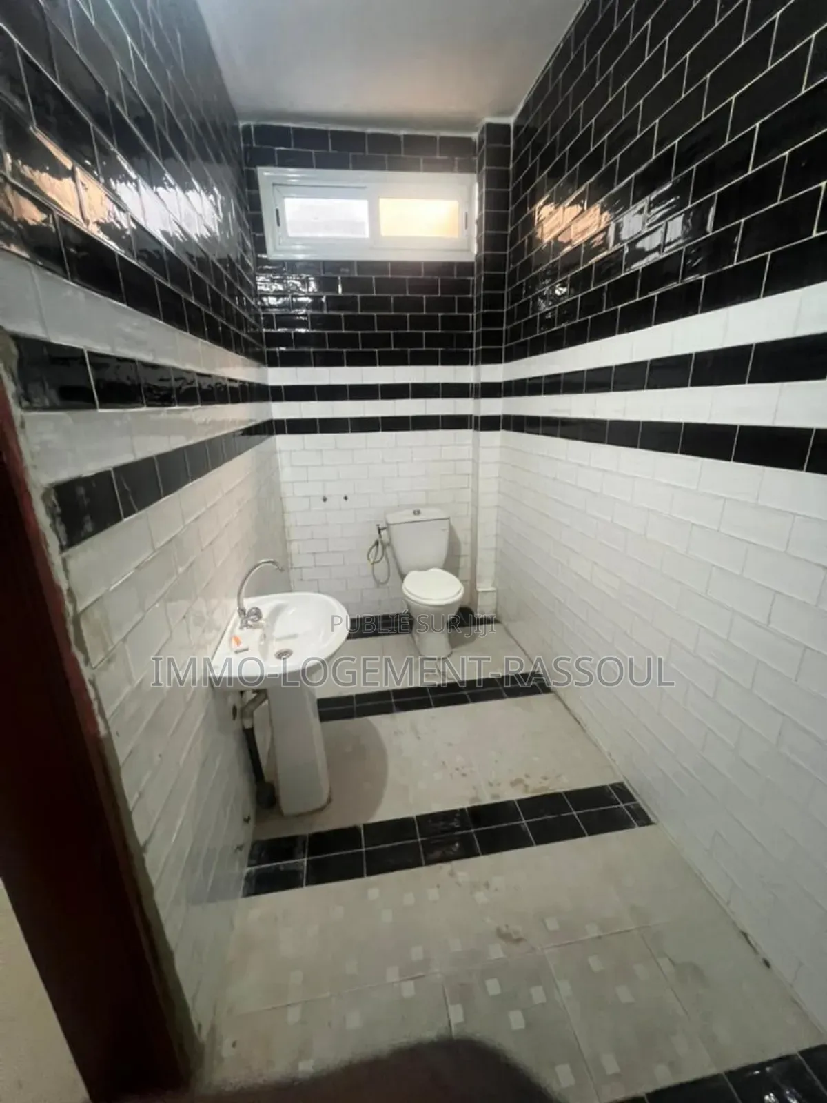 3chbre Appartement dans , Almadies à Louer