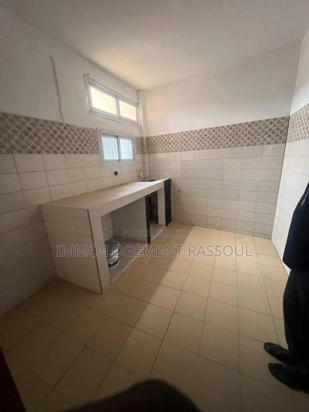 3chbre Appartement dans , Almadies à Louer