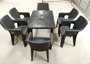 Ensemble Table Plus 6 Chaises