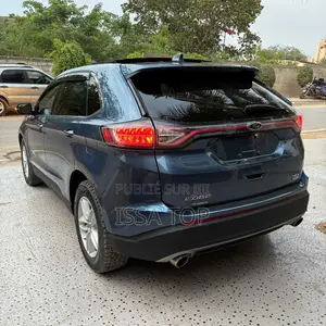 Ford Edge 2018 Bleu