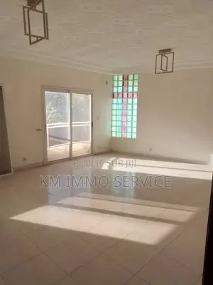 Photo - 3chbre Appartement dans Appartement F4 Vue, Région de Dakar à Louer