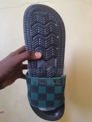 Vente Des Chaussures Pour l'Été Prix Abordable