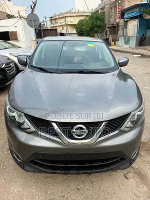 Photo - Nissan Qashqai 2017 Gris