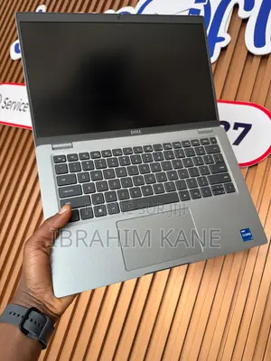 Photo - New Ordinateur Portable Dell Latitude 5420 16GB Intel Core I7 SSD 512GB