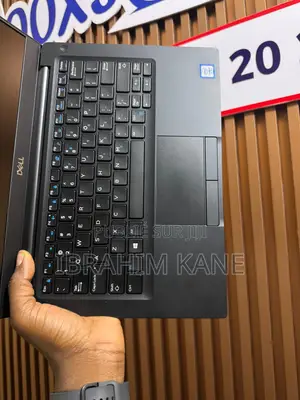 Ordinateur Portable Dell Latitude 7390 16GB Intel Core I7 SSD 256GB