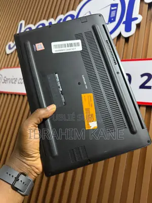 Ordinateur Portable Dell Latitude 7390 16GB Intel Core I7 SSD 256GB