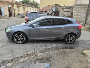 Volvo V40 2015 Gris