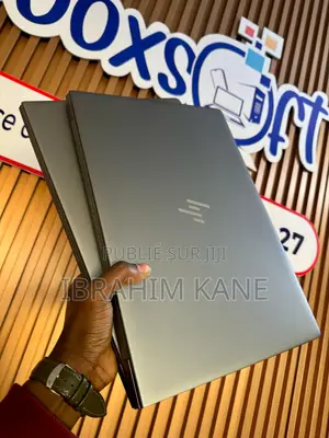 Photo - New Ordinateur Portable HP ZBook 15u G5 16GB Intel Core I5 SSD 512GB