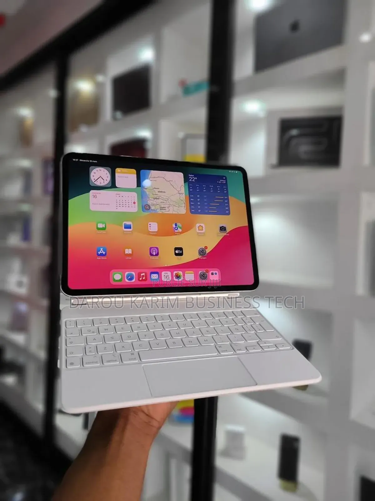 New Apple iPad Pro 11 (2024) 128 GB Autre