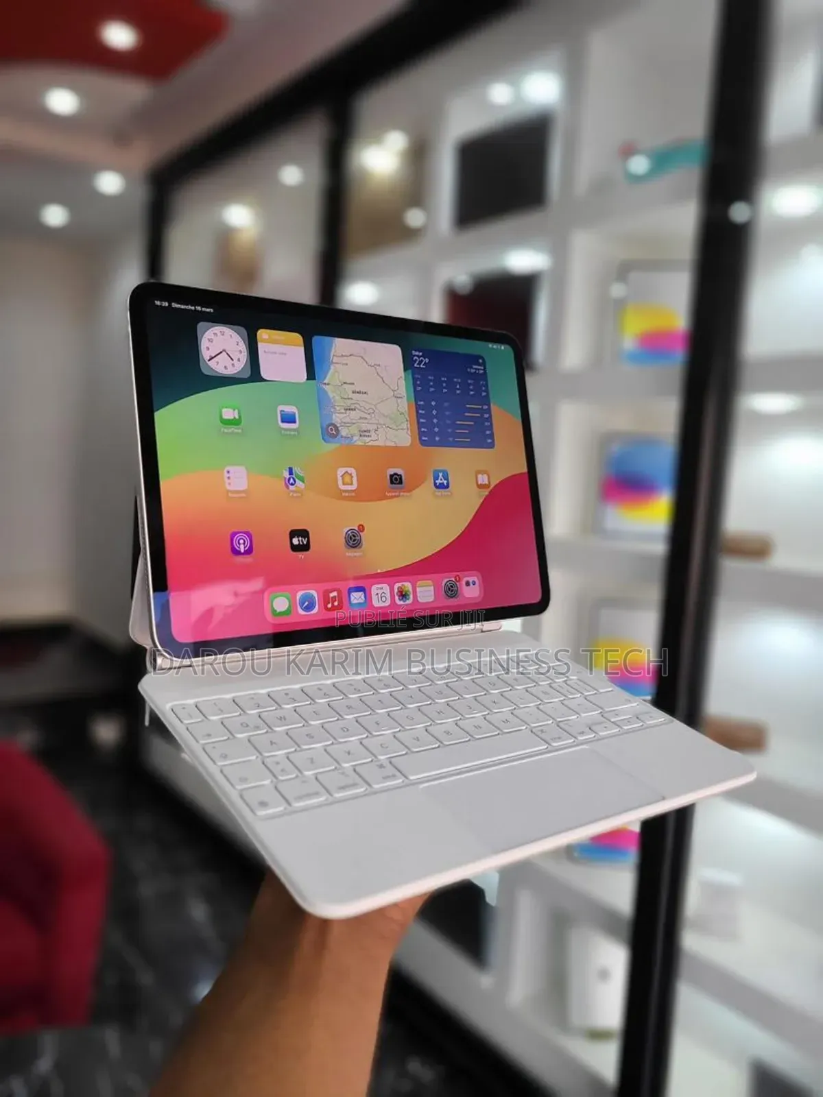 New Apple iPad Pro 11 (2024) 128 GB Autre