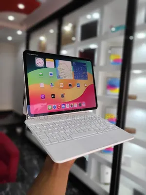 New Apple iPad Pro 11 (2024) 128 GB Autre