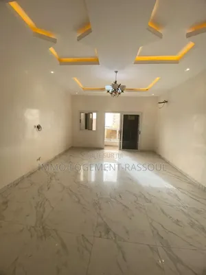 Photo - 3chbre Appartement dans , Yoff à Louer