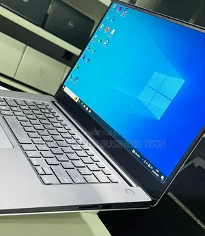 New Ordinateur Portable Dell XPS 15 16GB Intel Core I7 SSD 512GB