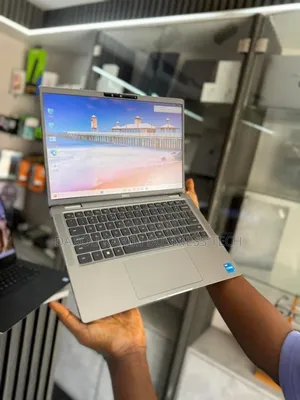 Photo - New Dell Inspiron 13 7347 16GB Intel Core I7 SSD 512GB