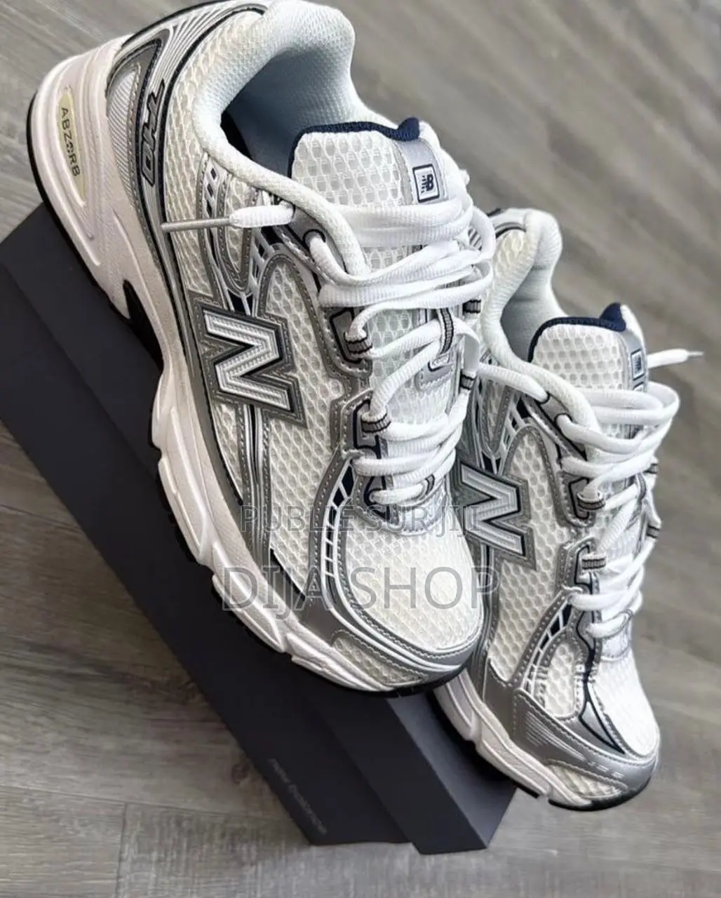 Af1 Authentique Disponible Pointure: 40;41;42;43;44;45