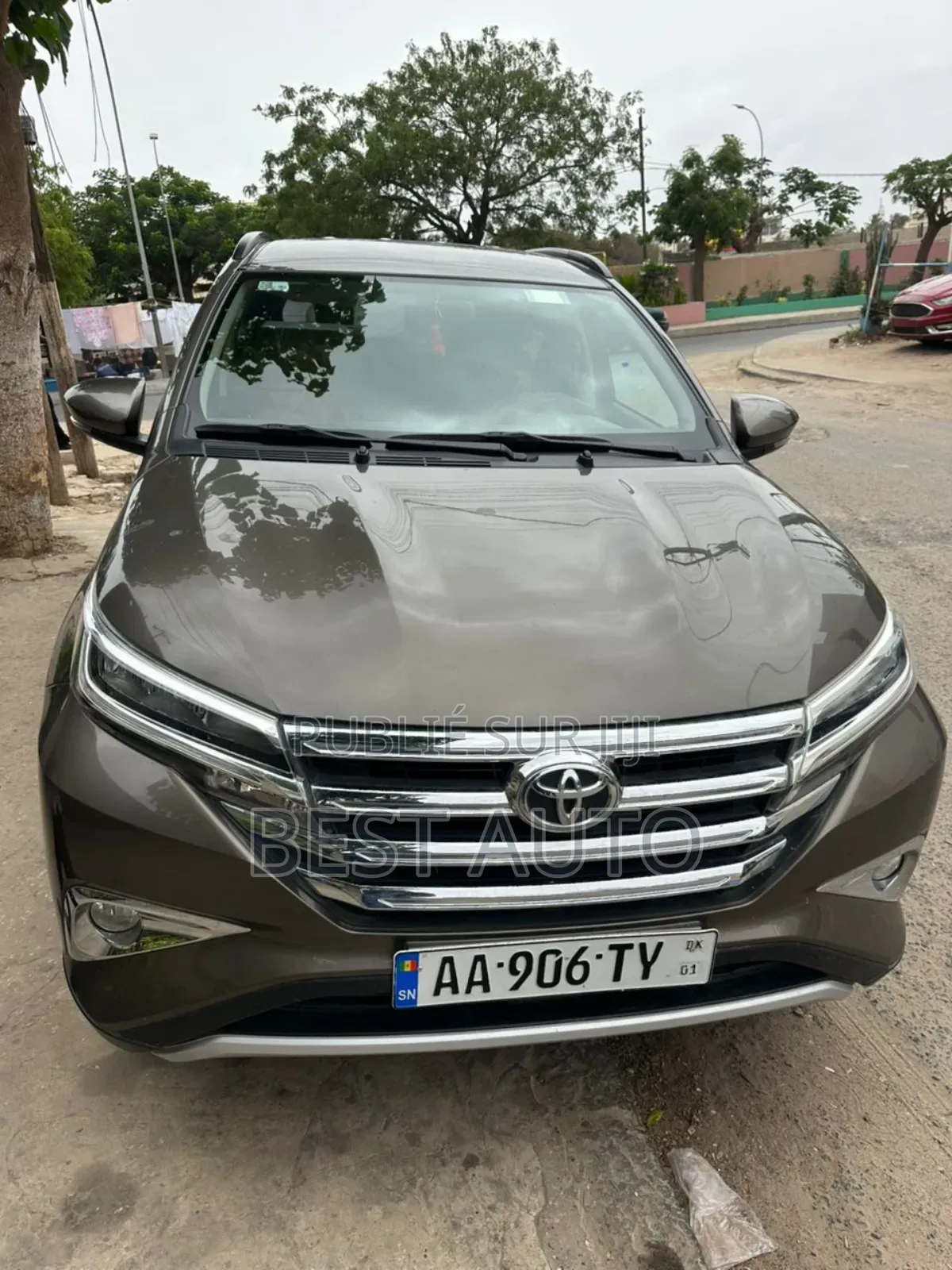 Toyota Rush 2024 Gris