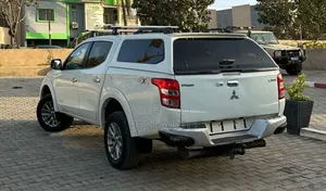 Photo - Mitsubishi L200 2018 Blanc