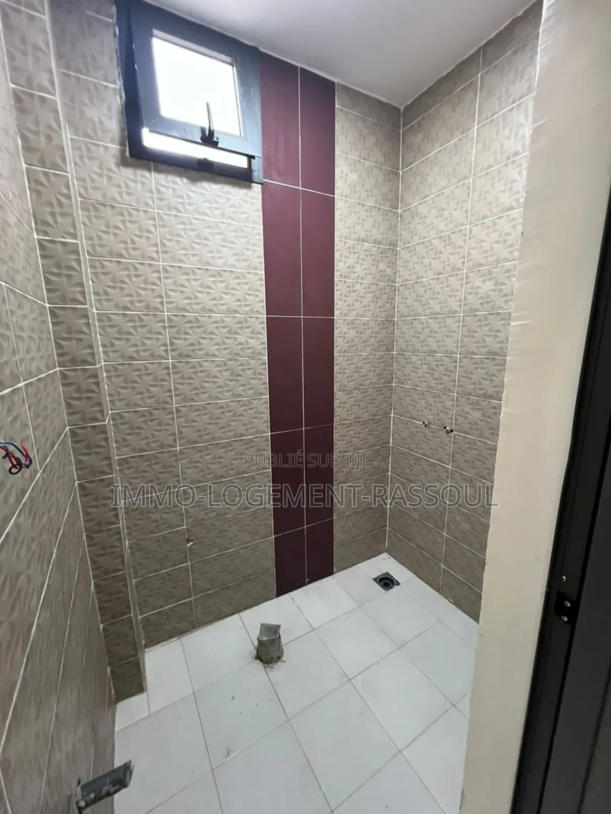 2chbre Appartement dans , Ouakam à Louer