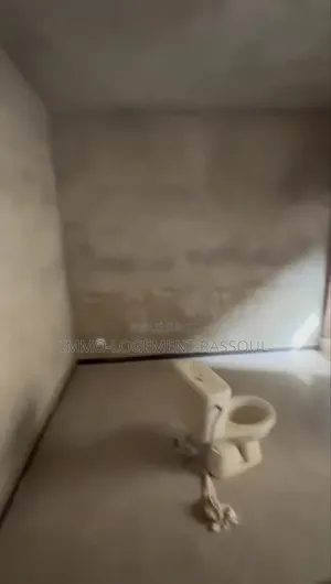 1chbre Appartement dans , Ouakam à Louer